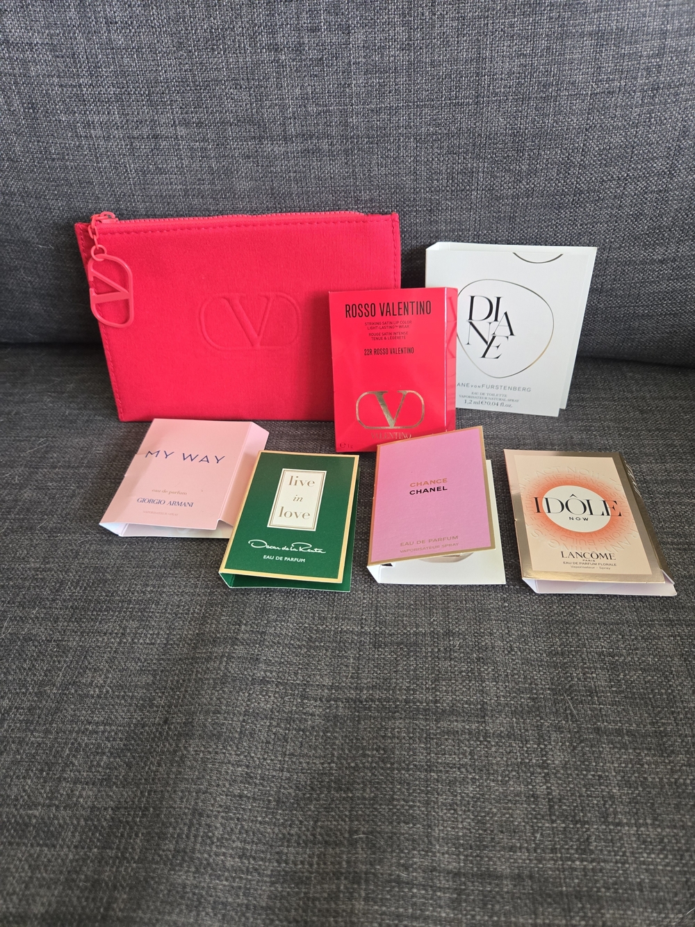 Valentino Zip Pouch, Valentino 22R Lipstick with Designer Sample Perfumes Cards